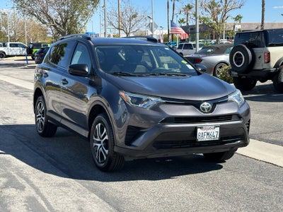 2018 Toyota RAV4 LE