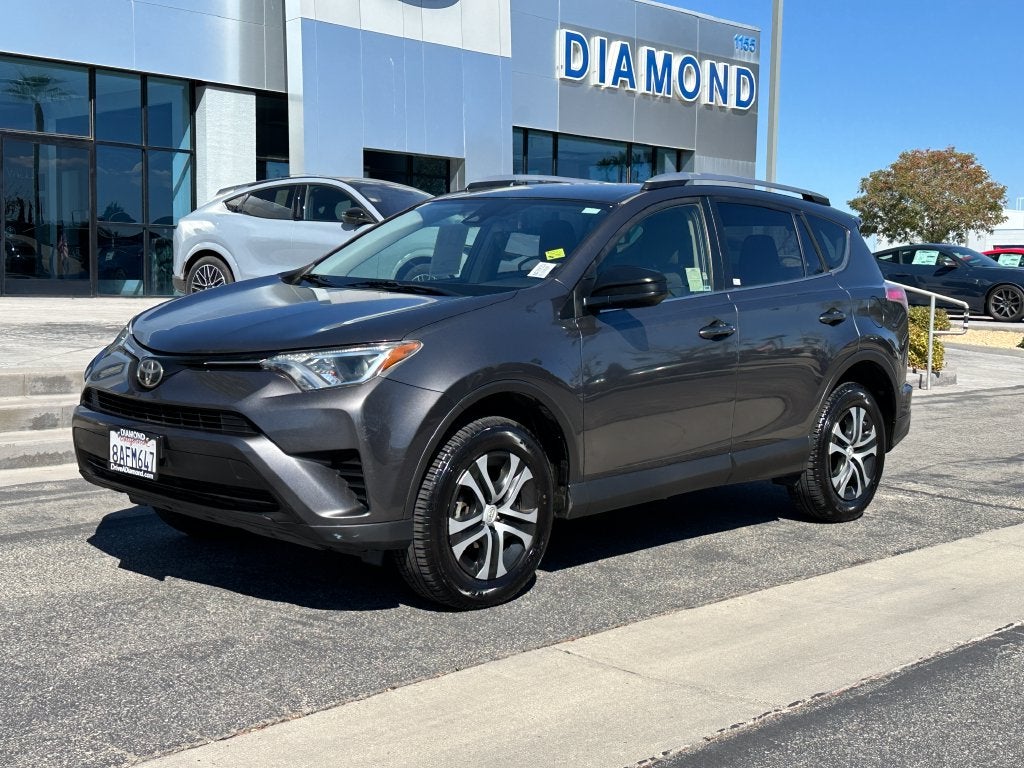 Used 2018 Toyota RAV4 LE with VIN JTMZFREV5JJ724325 for sale in Lancaster, CA