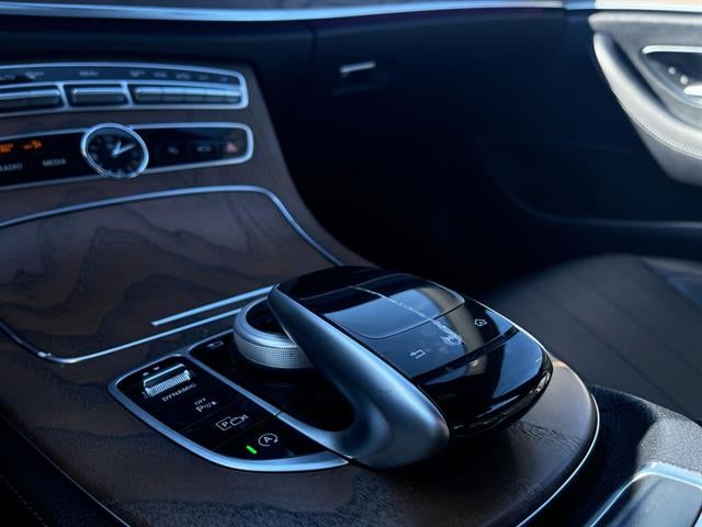 2018 Mercedes-Benz E 300 E 300