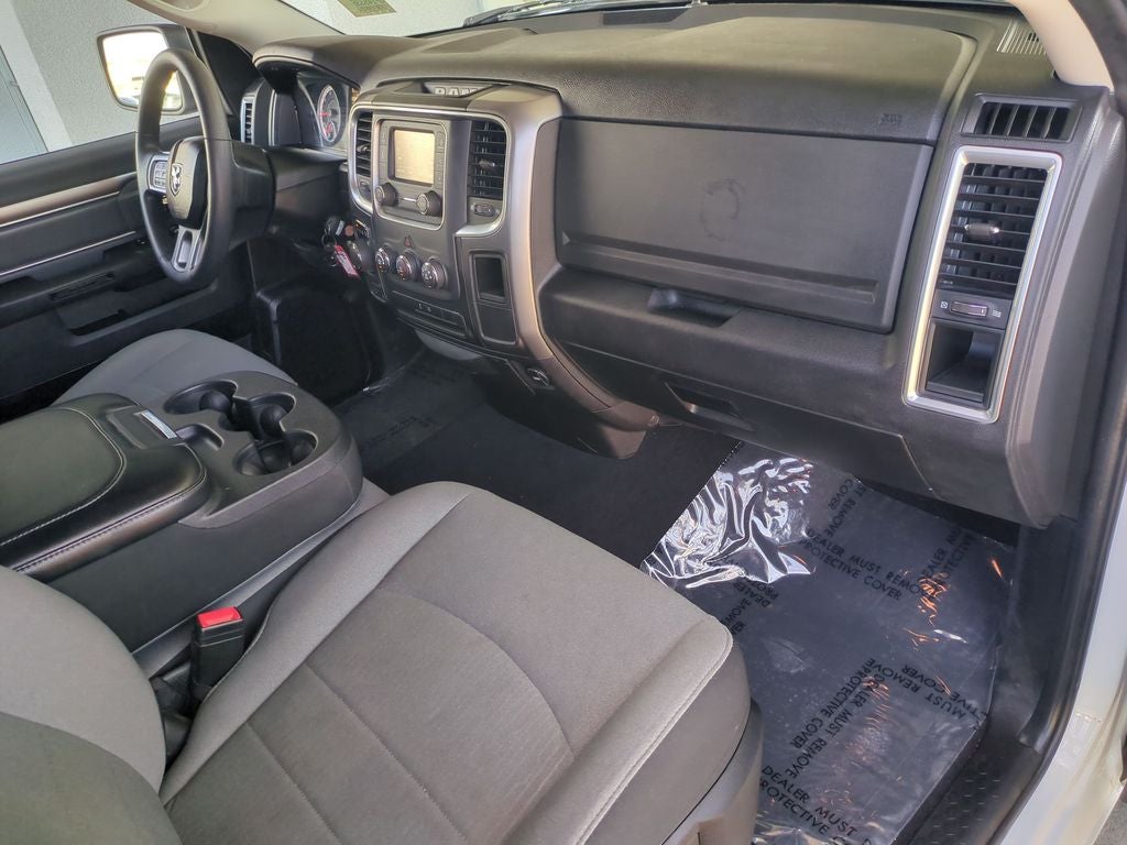2024 RAM 1500 Classic SLT