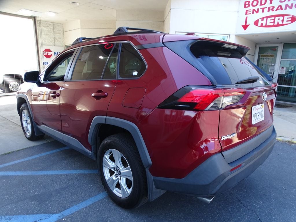2021 Toyota RAV4 XLE