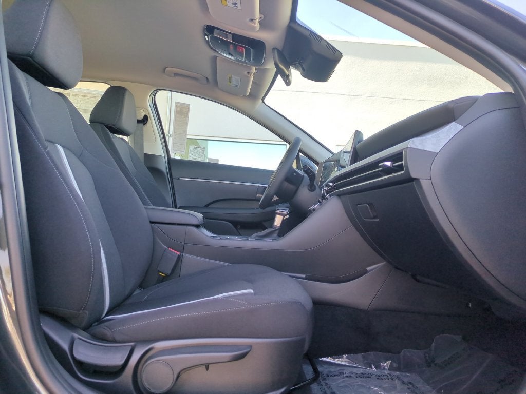 2025 Hyundai Sonata SE