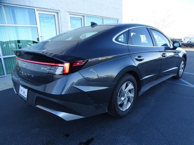 2025 Hyundai Sonata SE