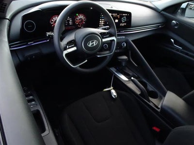 2024 Hyundai Elantra Essential