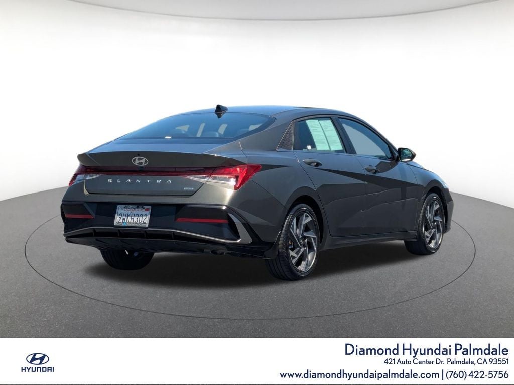 2025 Hyundai Elantra Hybrid Limited