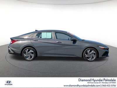 2025 Hyundai Elantra Limited