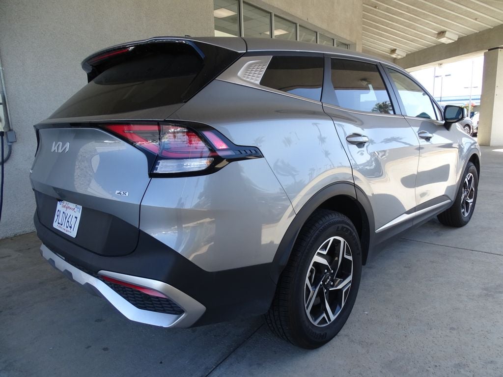 2024 Kia Sportage LX