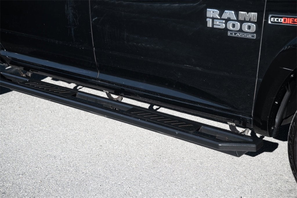 2019 RAM 1500 Classic Laramie