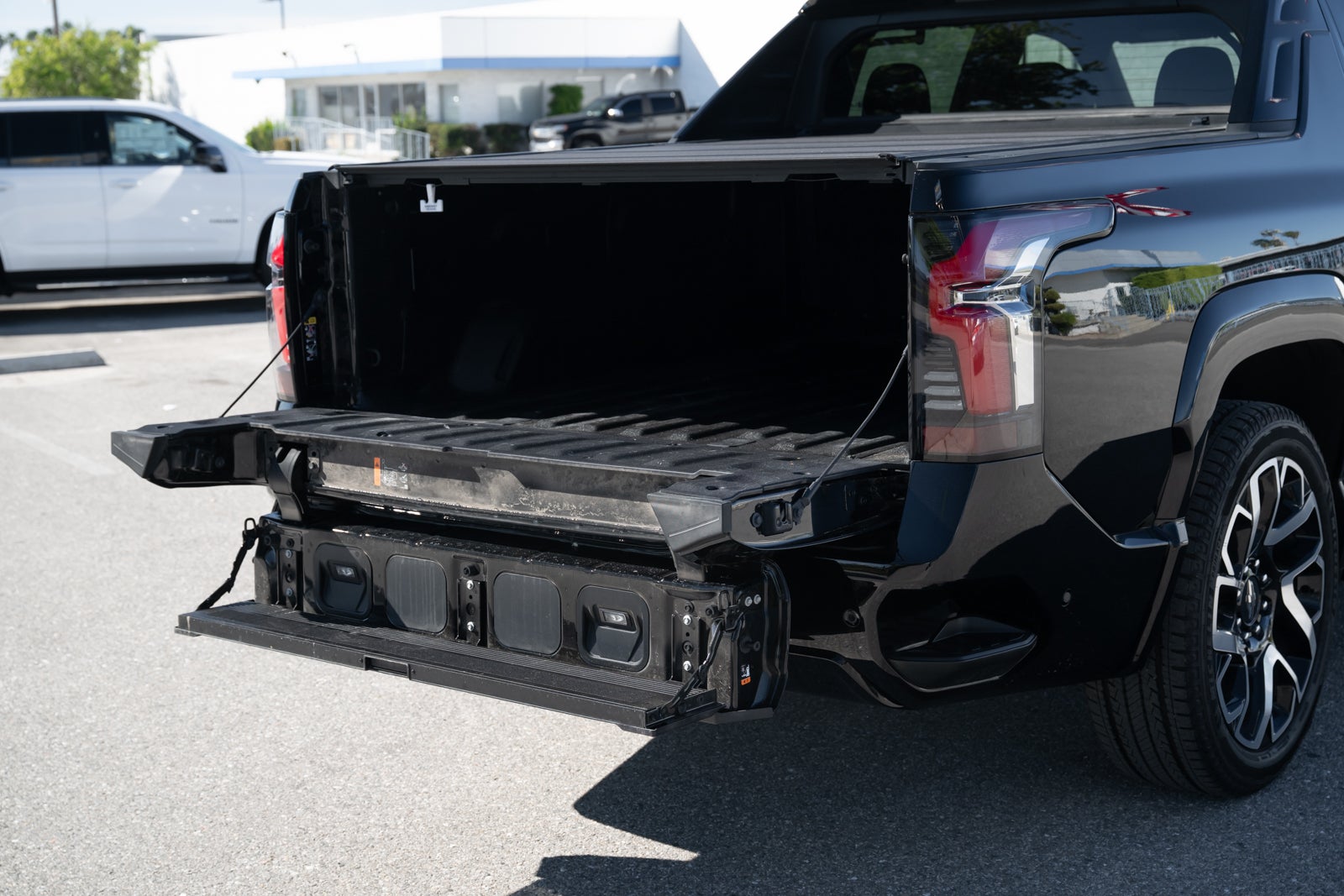 2024 Chevrolet Silverado EV RST