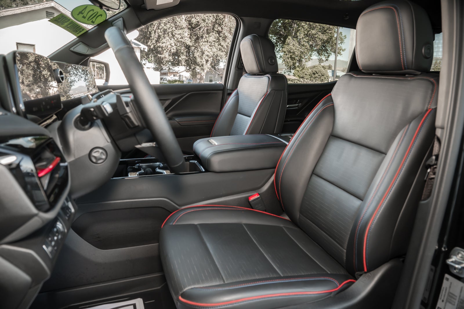 2024 Chevrolet Silverado EV RST