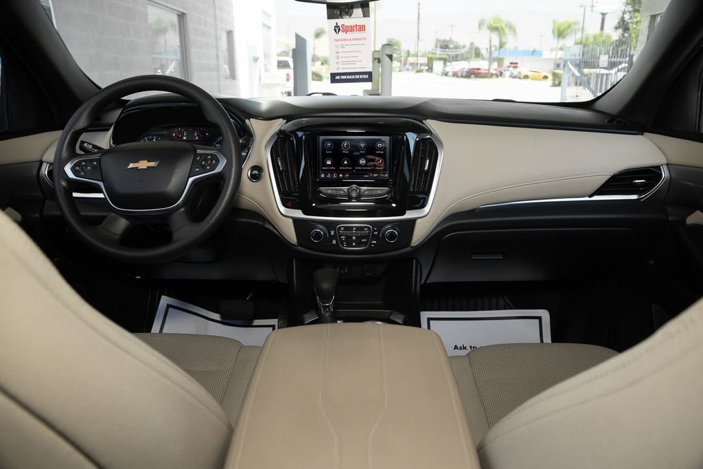 2022 Chevrolet Traverse LS