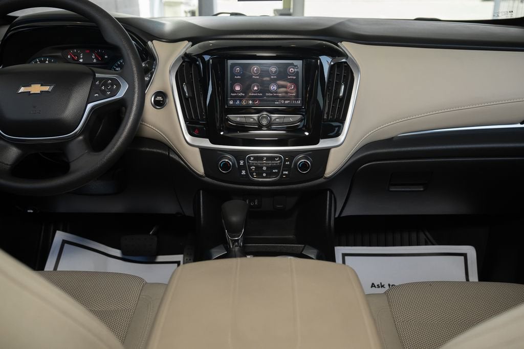 2022 Chevrolet Traverse LS