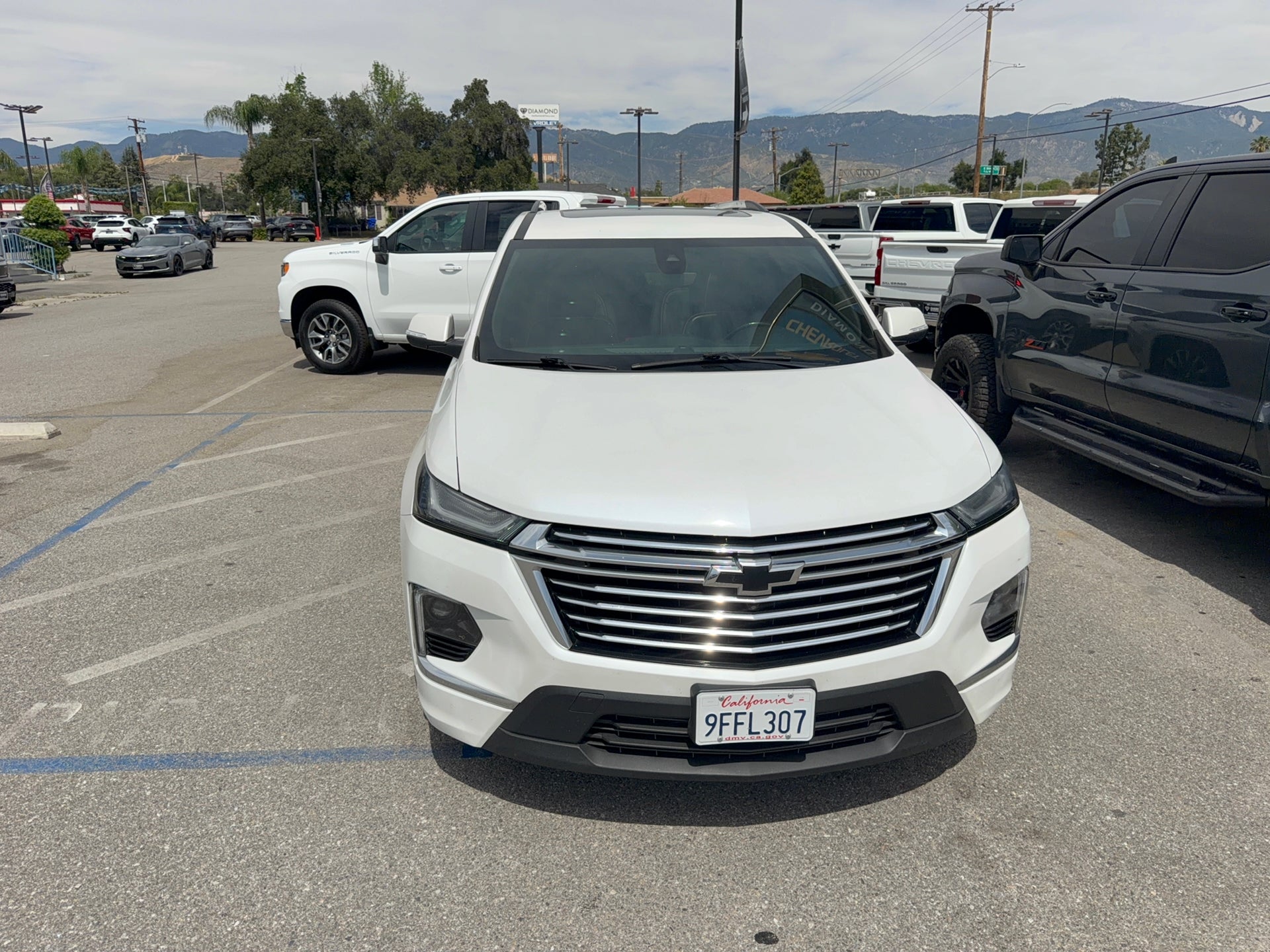 2023 Chevrolet Traverse Premier