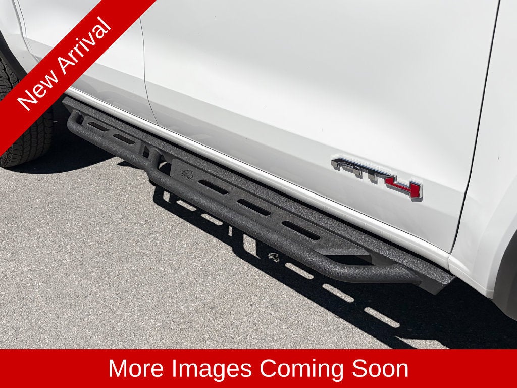 2023 GMC Canyon 4WD AT4