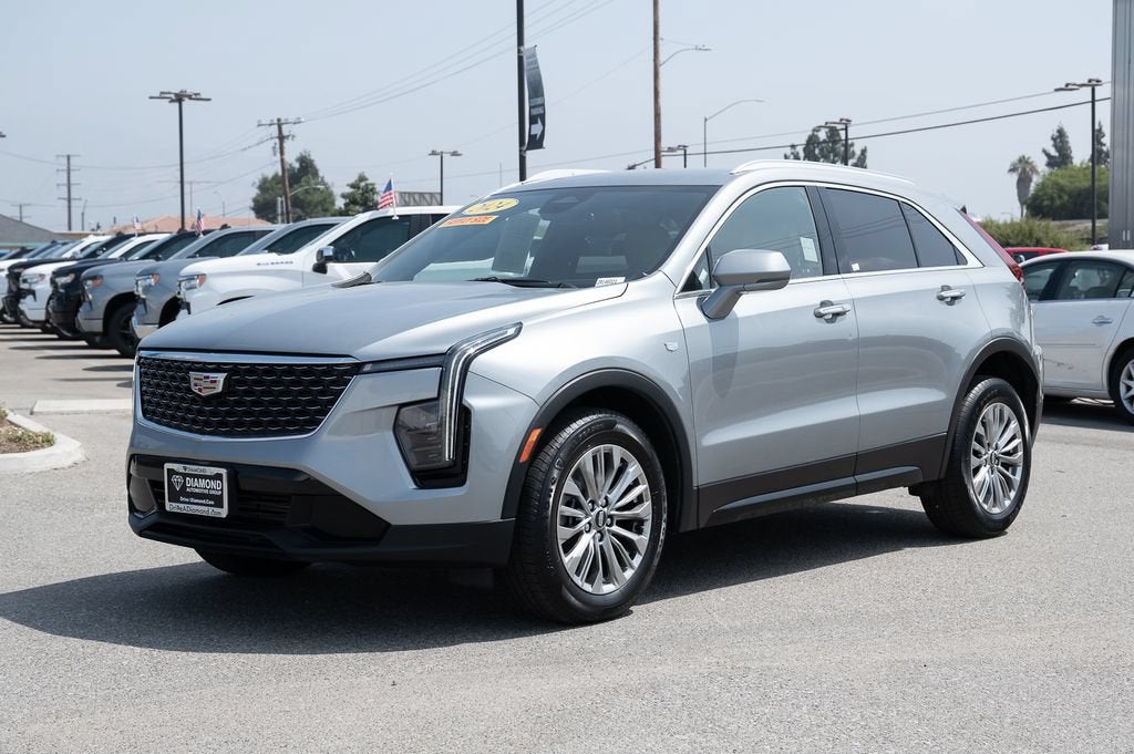 2024 Cadillac XT4 Premium Luxury