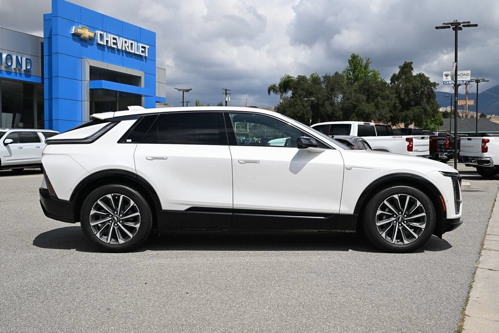 2024 Cadillac LYRIQ Sport 1