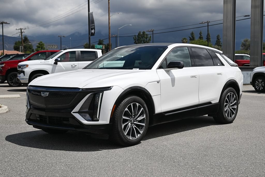 2024 Cadillac LYRIQ Sport 1