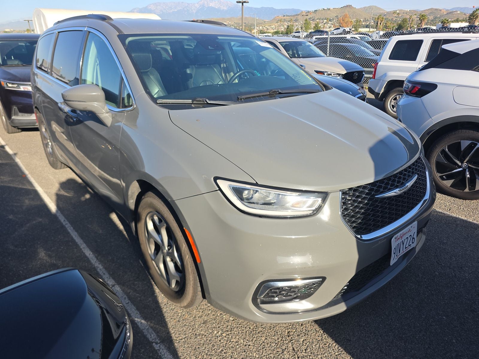 2022 Chrysler Pacifica Touring L