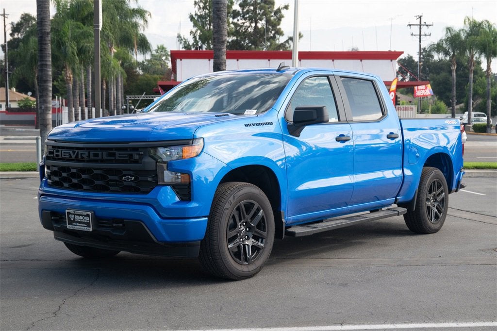 2025 Chevrolet Silverado 1500 Custom