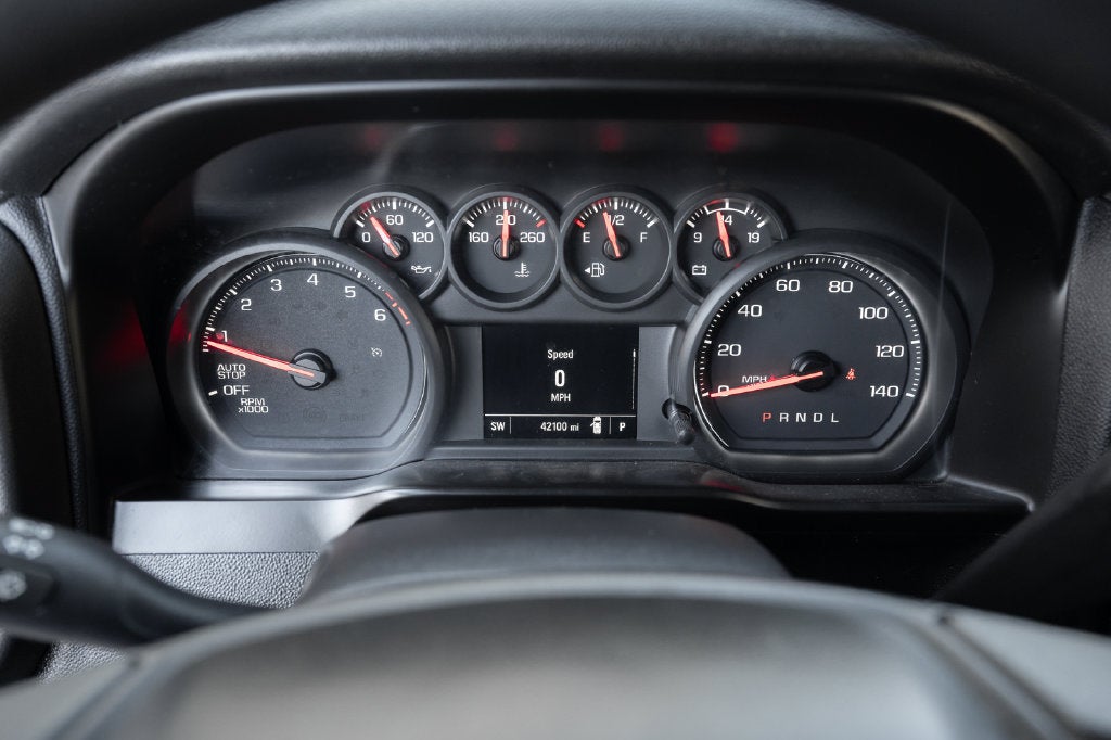 2020 Chevrolet Silverado 1500 Custom