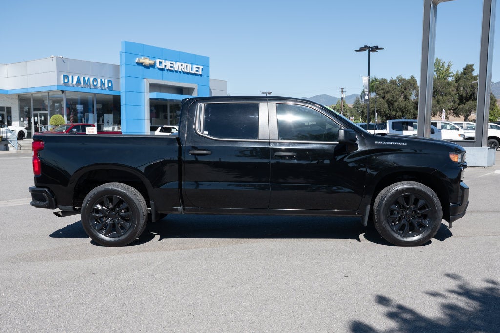 2020 Chevrolet Silverado 1500 Custom