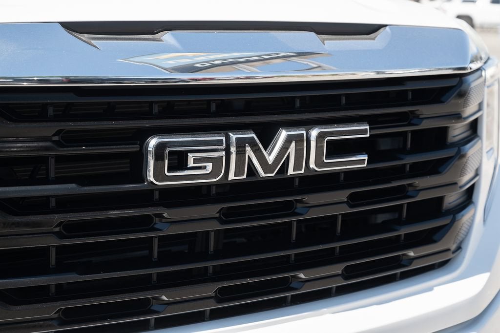 2025 GMC Sierra 1500 Pro