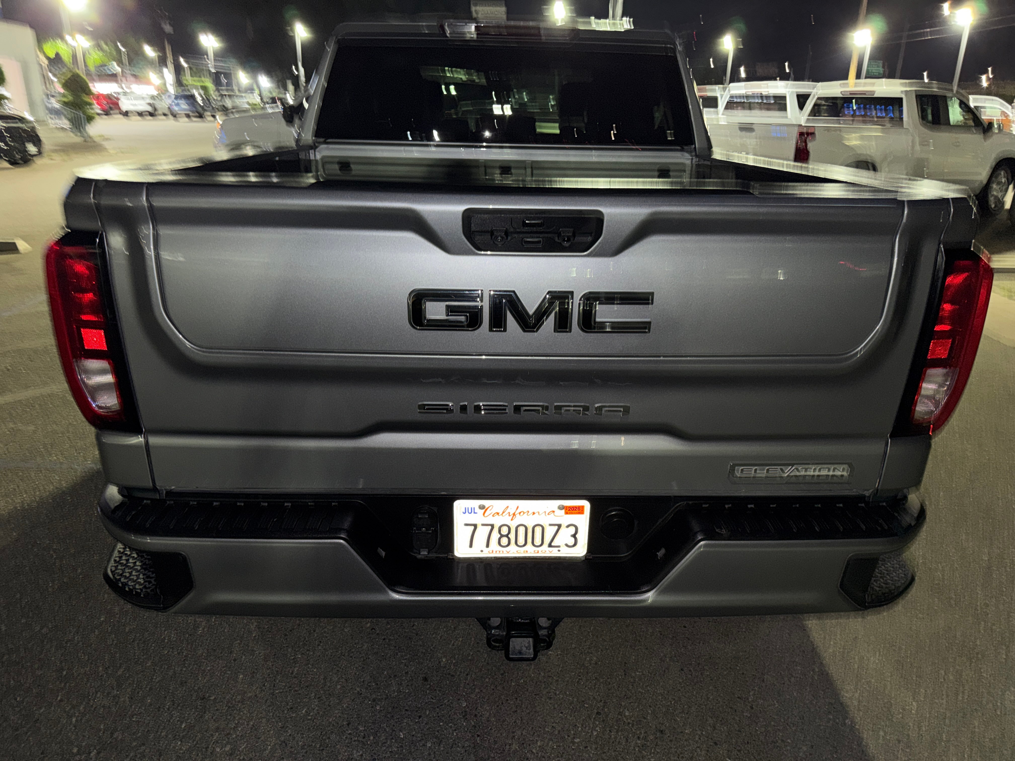 2024 GMC Sierra 1500 Elevation