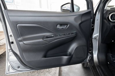 2023 Nissan Versa SV