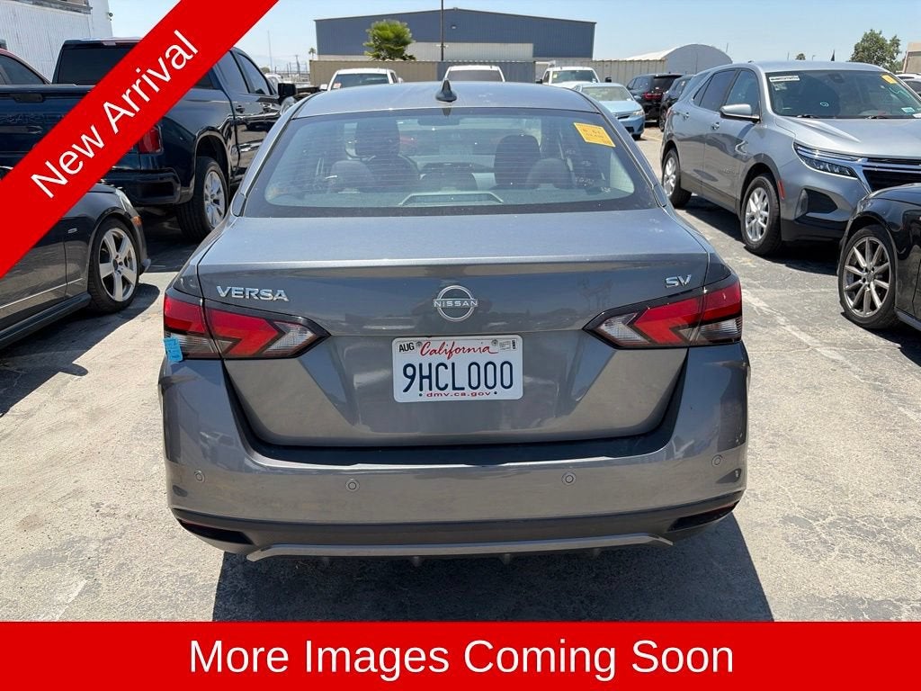 2023 Nissan Versa SV