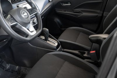 2023 Nissan Versa SV