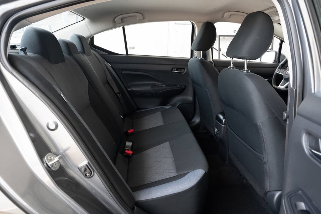 2023 Nissan Versa SV