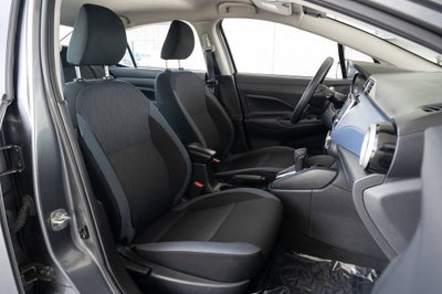 2023 Nissan Versa SV