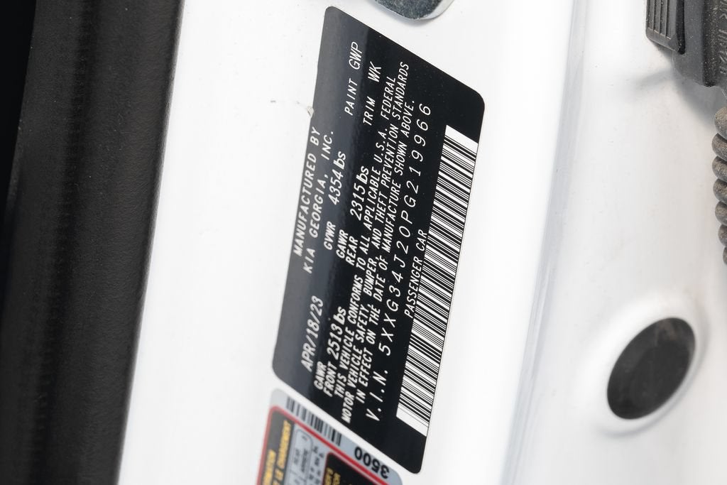 2023 Kia K5 EX