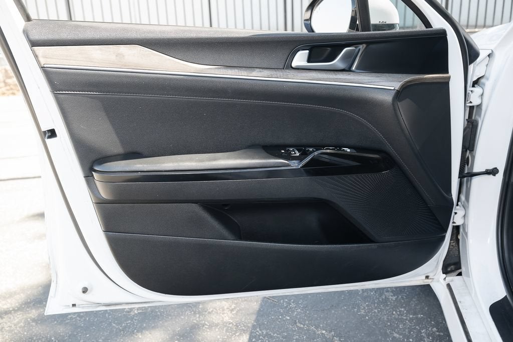 2023 Kia K5 EX