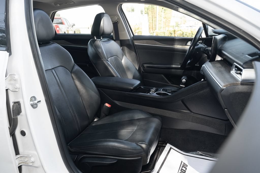 2023 Kia K5 EX