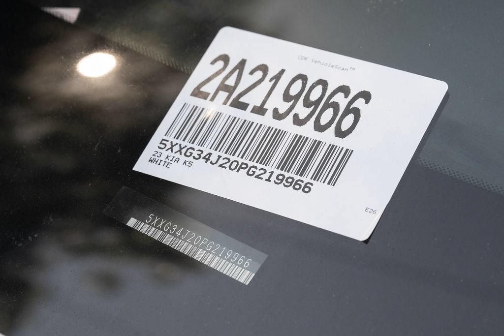 2023 Kia K5 EX