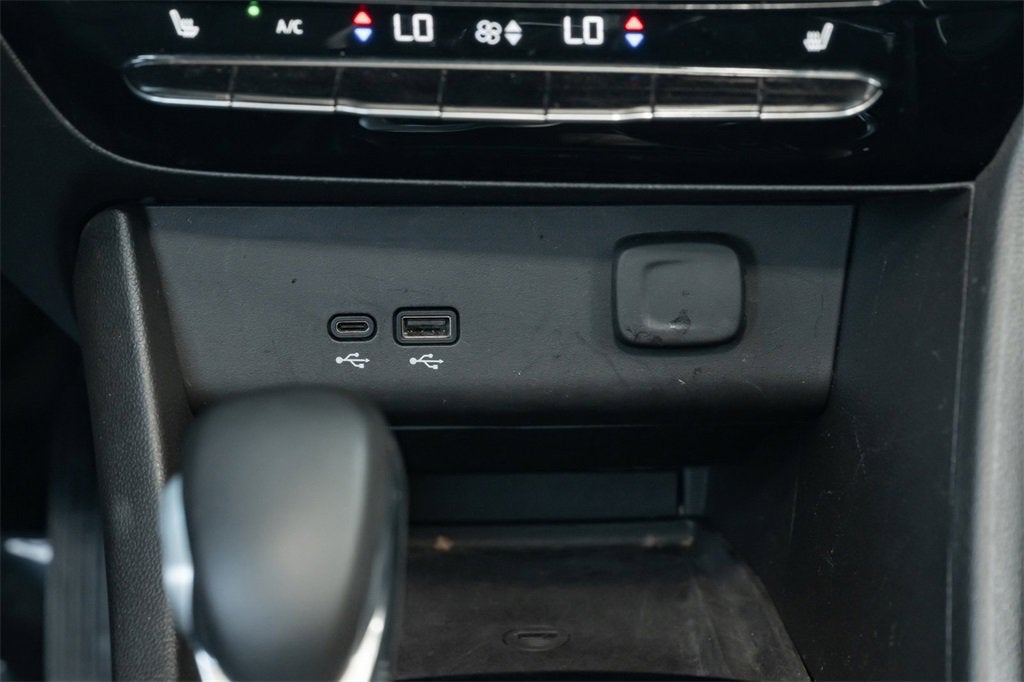 2025 Buick Encore GX Avenir