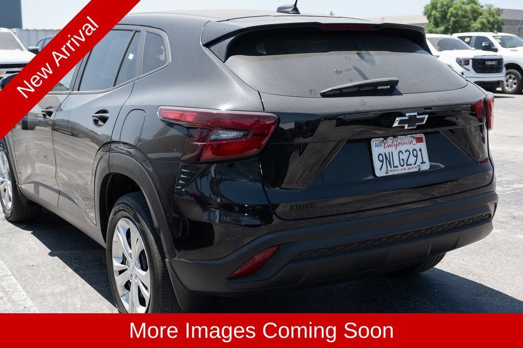 2024 Chevrolet Trax LS