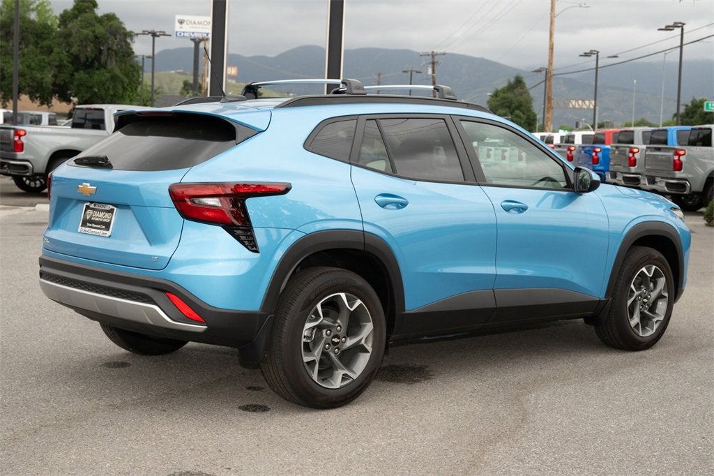 2025 Chevrolet Trax LT