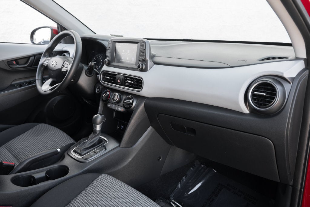 2021 Hyundai Kona SEL Plus
