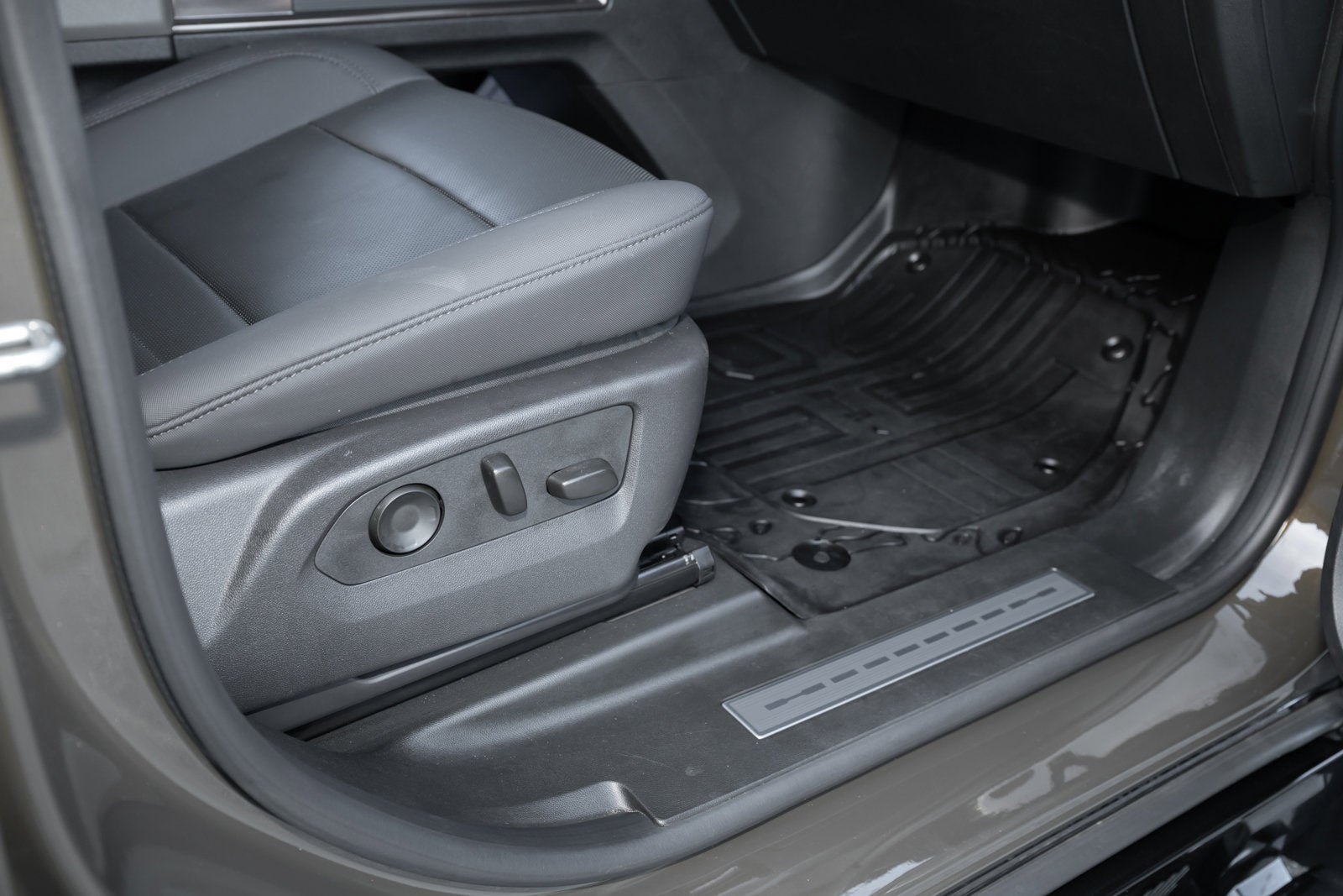 2024 GMC HUMMER EV SUV 2X