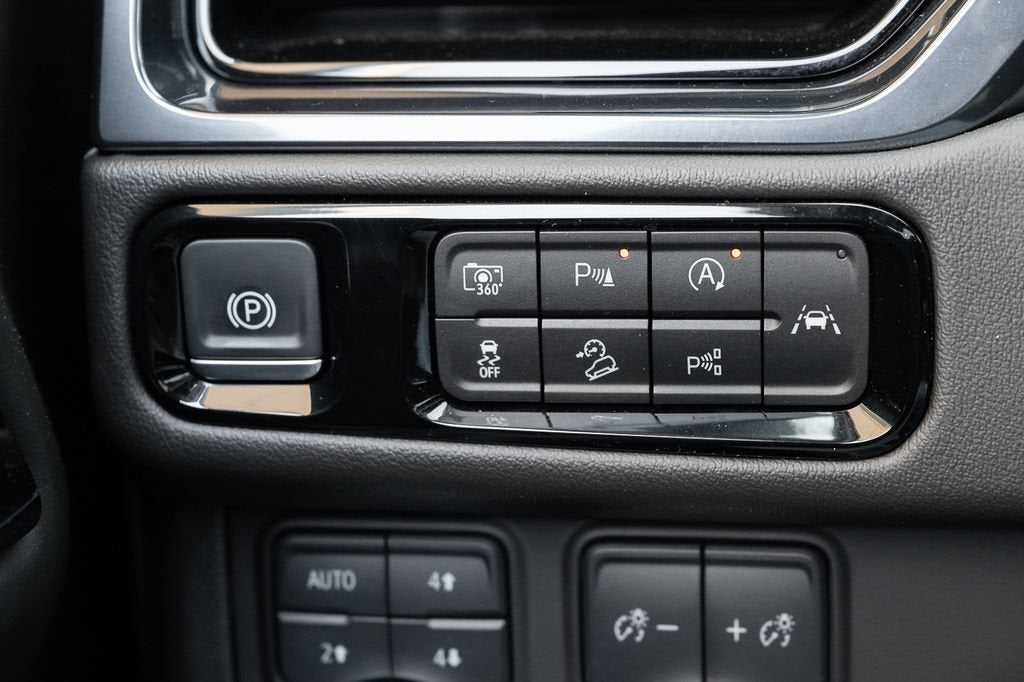 2025 GMC Yukon AT4