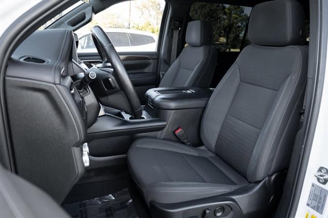 2022 GMC Yukon XL SLE