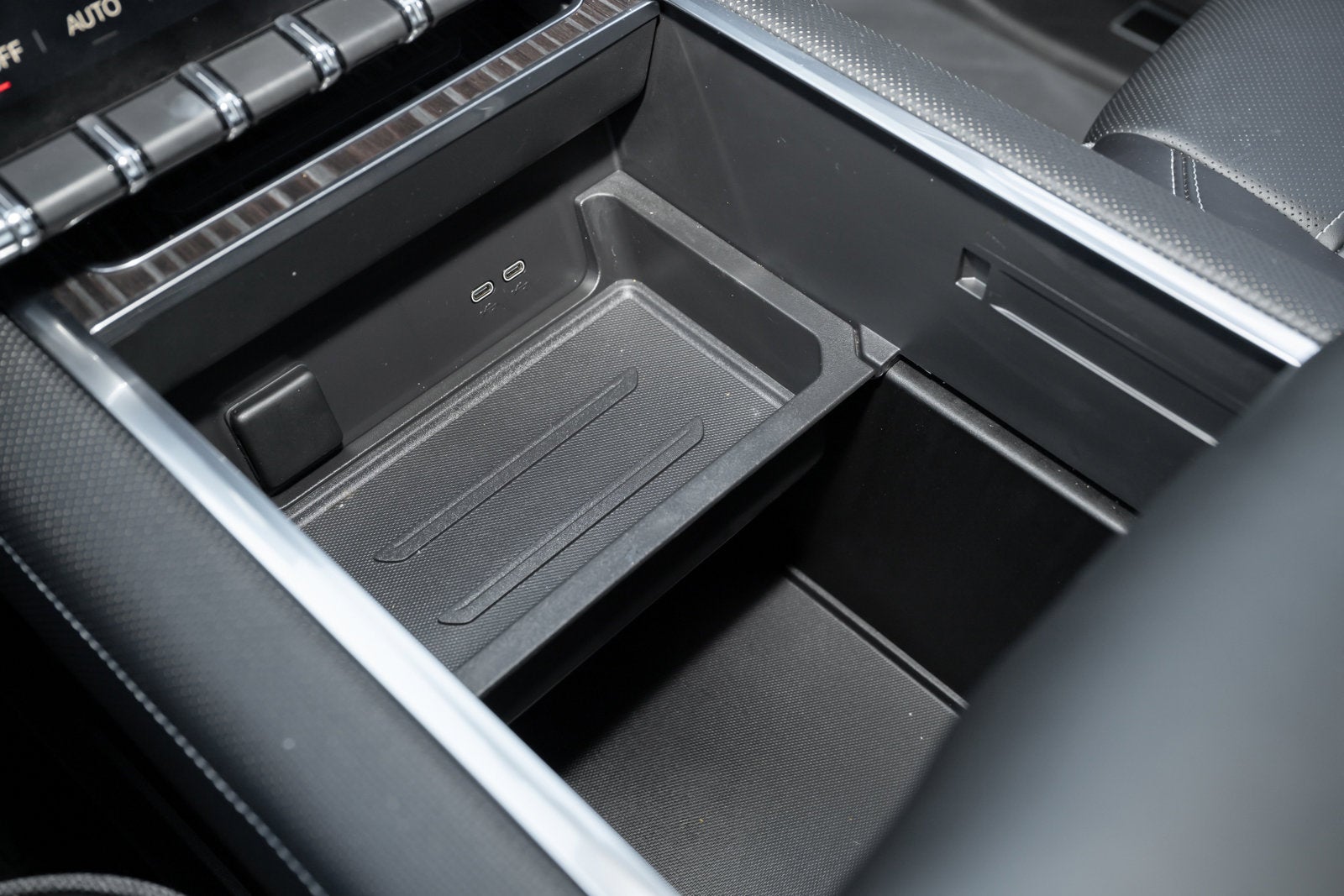 2024 GMC Sierra EV Denali Edition 1