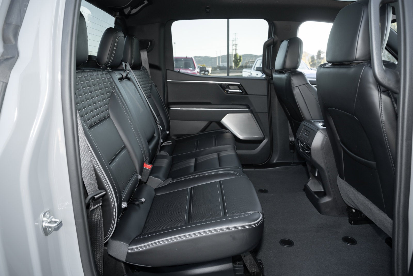 2024 GMC Sierra EV Denali Edition 1