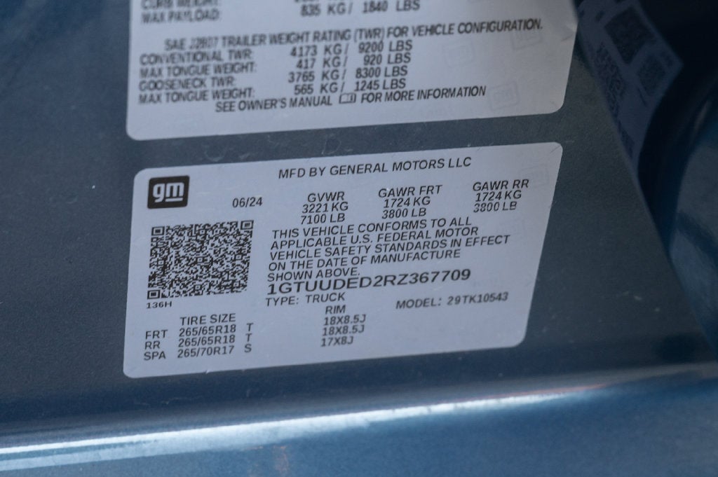 2024 GMC Sierra 1500 SLT