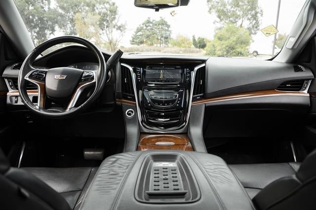 2017 Cadillac Escalade ESV Premium Luxury