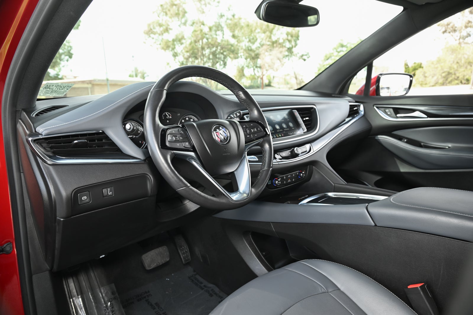 2024 Buick Enclave Essence