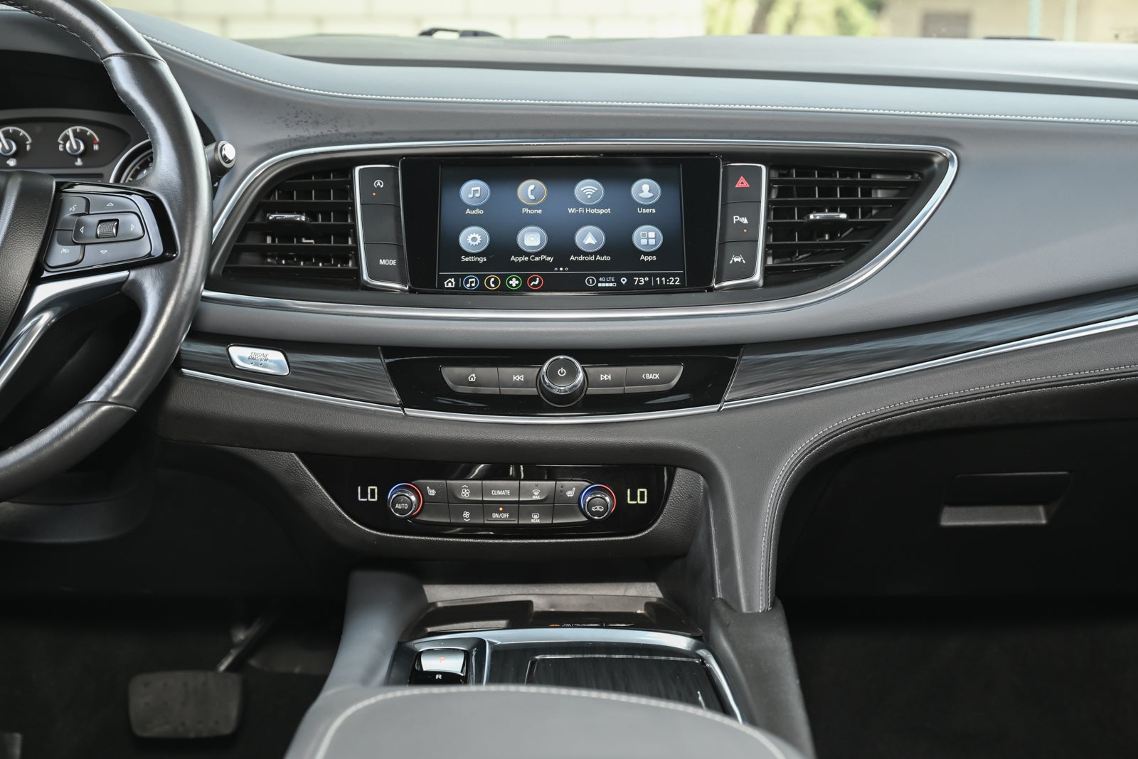 2024 Buick Enclave Essence