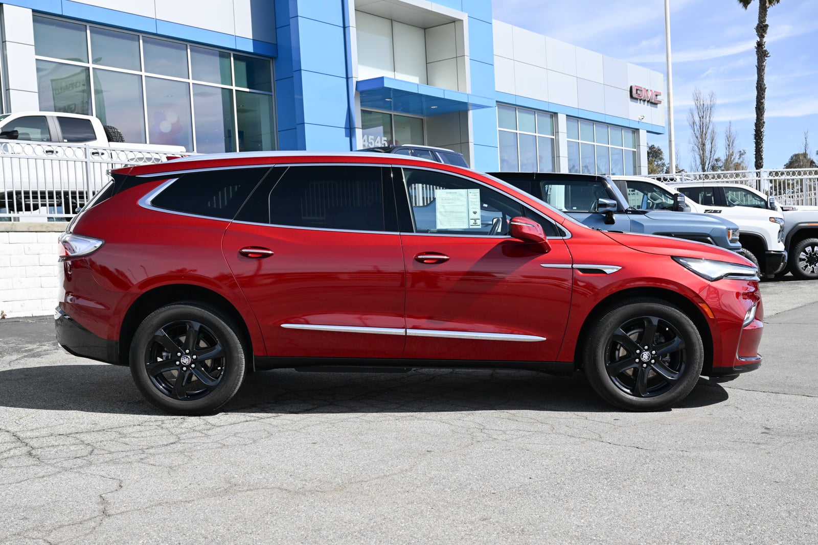 2024 Buick Enclave Essence